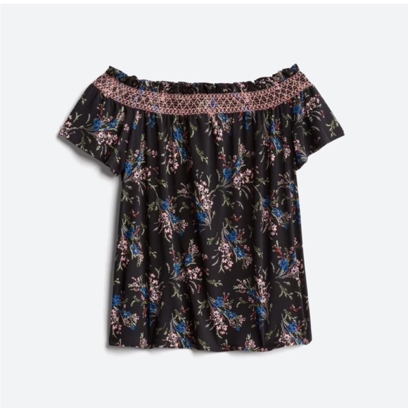 CeCe Tops - Cece Sportswear Size Large (F-9)